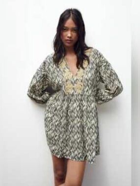 Zara Black and Cream Patterned Dress